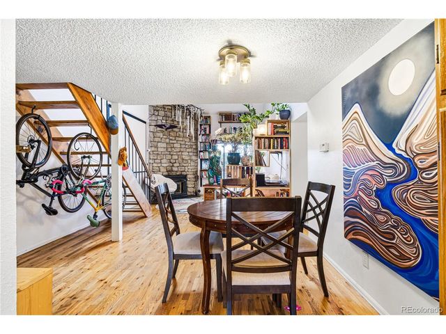 318 Wright St 302, Lakewood, CO 80228