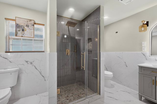 10520 Lippitt Avenue, Dallas, TX 75218