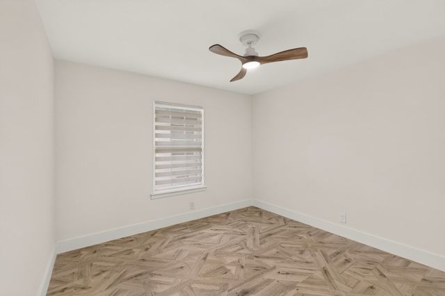 10520 Lippitt Avenue, Dallas, TX 75218