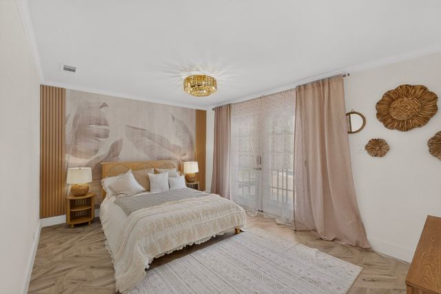 10520 Lippitt Avenue, Dallas, TX 75218