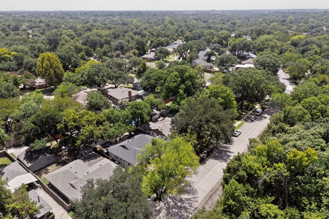 10520 Lippitt Avenue, Dallas, TX 75218