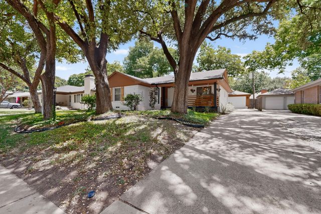 10520 Lippitt Avenue, Dallas, TX 75218