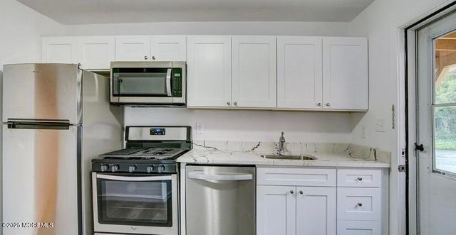 728 Greens Avenue 3, Long Branch, NJ 07740