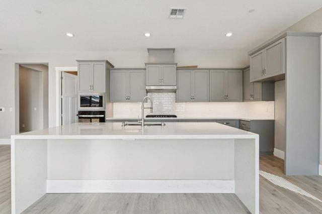 3032 Pocosol Way, Rancho Cordova, CA 95742