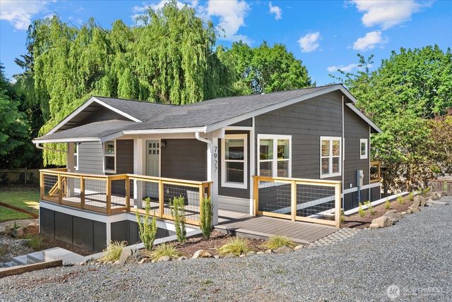 13115 80th Avenue NE, Kirkland, WA 98034