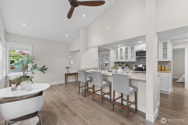 13115 80th Avenue NE, Kirkland, WA 98034