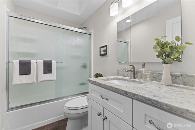13115 80th Avenue NE, Kirkland, WA 98034