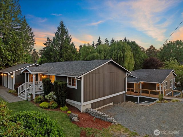 13115 80th Avenue NE, Kirkland, WA 98034