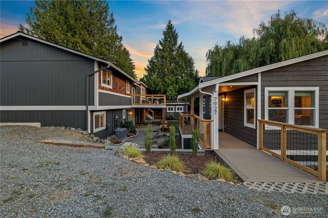 13115 80th Avenue NE, Kirkland, WA 98034