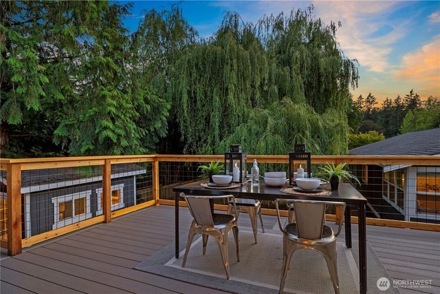 13115 80th Avenue NE, Kirkland, WA 98034