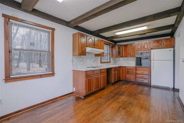 1050 Route 28, Kingston, NY 12401