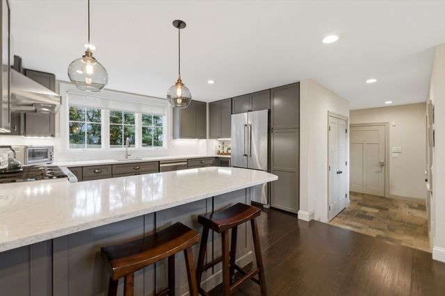 847 Massachusetts Ave, Lexington, MA 02420