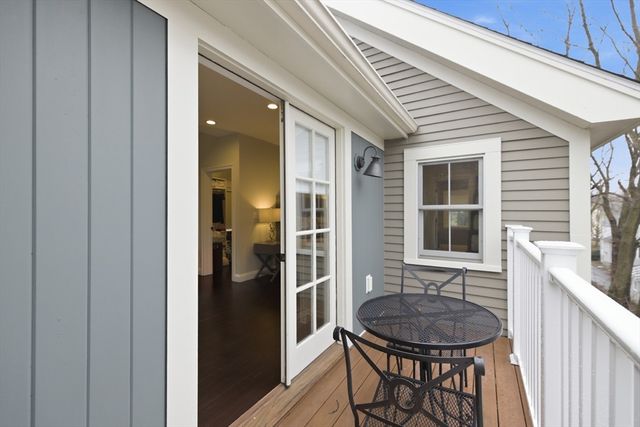 847 Massachusetts Ave, Lexington, MA 02420