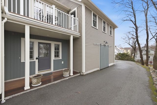 847 Massachusetts Ave, Lexington, MA 02420