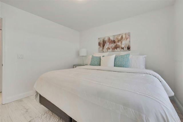 5775 PARK STREET N 402, St Petersburg, FL 33709