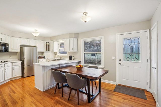 6202 Winnequah Road, Monona, WI 53716