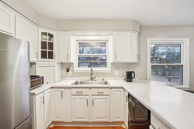 6202 Winnequah Road, Monona, WI 53716