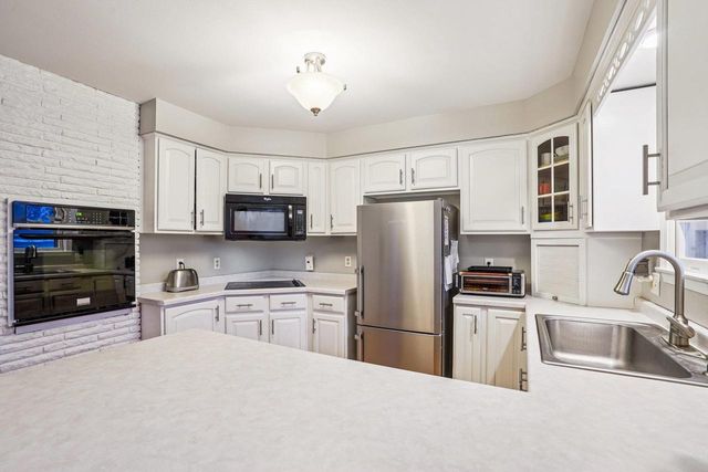 6202 Winnequah Road, Monona, WI 53716