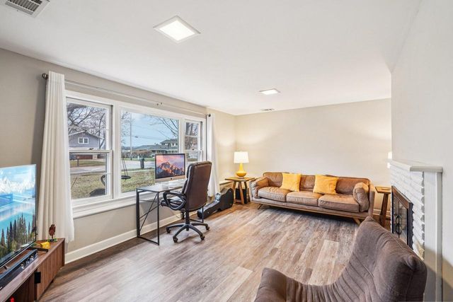 6202 Winnequah Road, Monona, WI 53716