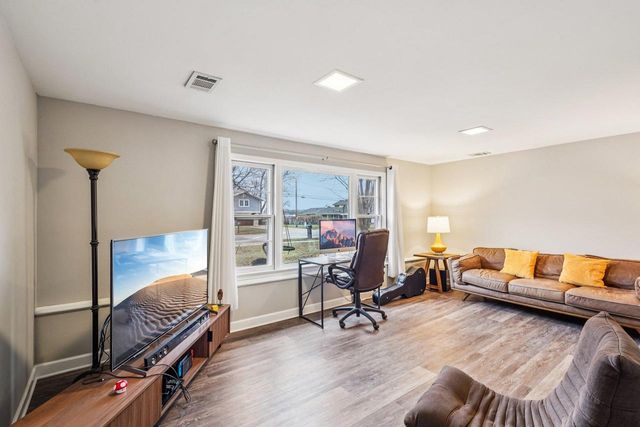 6202 Winnequah Road, Monona, WI 53716