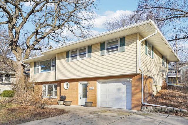 6202 Winnequah Road, Monona, WI 53716