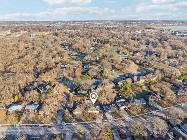 6202 Winnequah Road, Monona, WI 53716