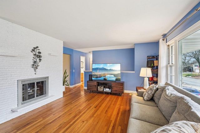 6202 Winnequah Road, Monona, WI 53716