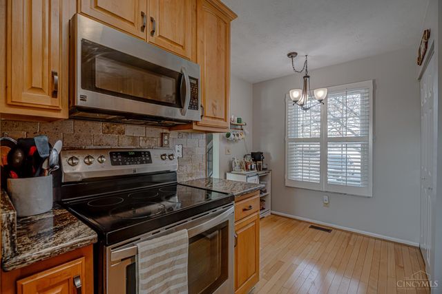 52 Applewood Drive, Fairfield, OH 45014