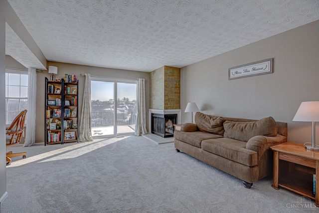 52 Applewood Drive, Fairfield, OH 45014