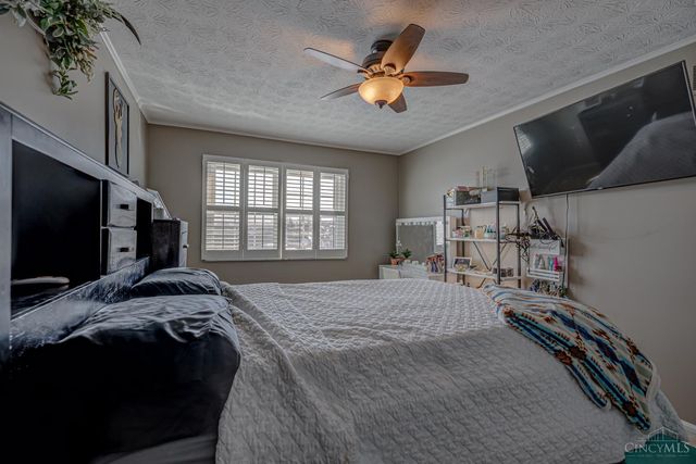 52 Applewood Drive, Fairfield, OH 45014