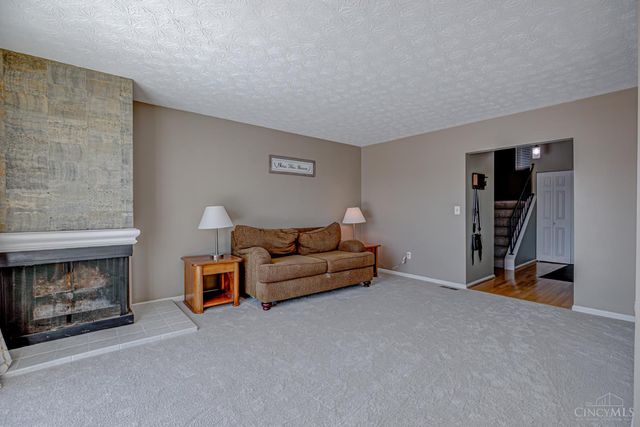 52 Applewood Drive, Fairfield, OH 45014