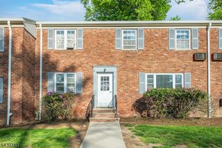 15 Wedgewood Drive 85, Verona Twp., NJ 07044