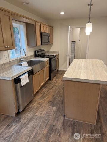 150 E Willopa Road, Shelton, WA 98584