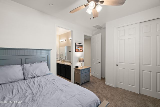 16081 N Columbus Boulevard, Tucson, AZ 85739