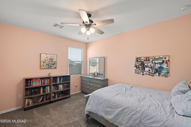 16081 N Columbus Boulevard, Tucson, AZ 85739