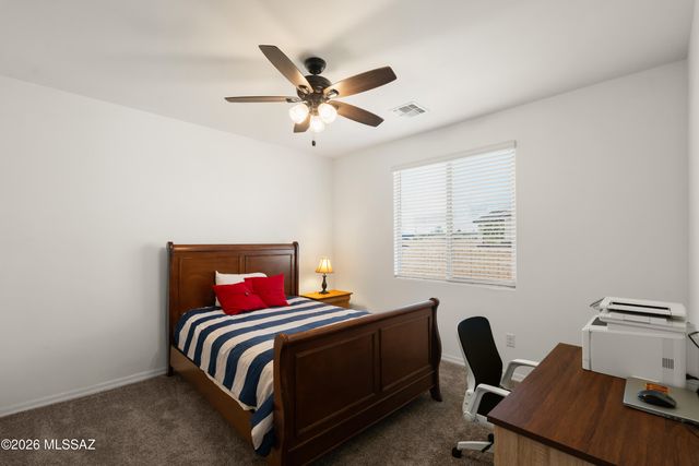 16081 N Columbus Boulevard, Tucson, AZ 85739