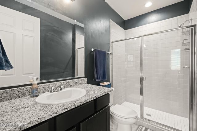 16081 N Columbus Boulevard, Tucson, AZ 85739