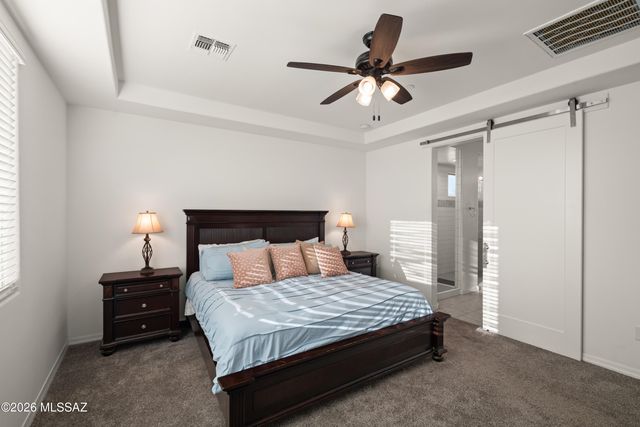 16081 N Columbus Boulevard, Tucson, AZ 85739