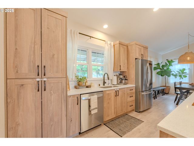 20908 Ne 67TH Ave, Battle Ground, WA 98604