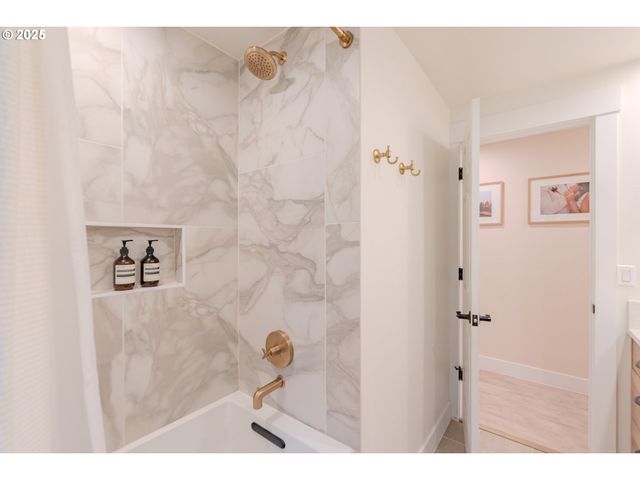 20908 Ne 67TH Ave, Battle Ground, WA 98604