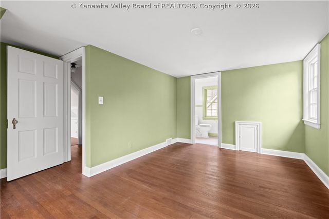 728 Myrtle Road, Charleston, WV 25314