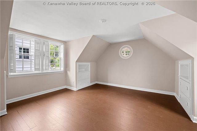 728 Myrtle Road, Charleston, WV 25314