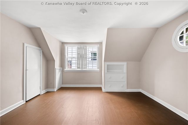 728 Myrtle Road, Charleston, WV 25314