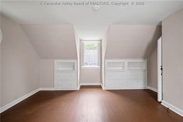 728 Myrtle Road, Charleston, WV 25314