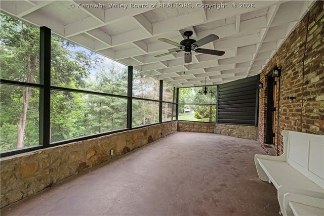 728 Myrtle Road, Charleston, WV 25314