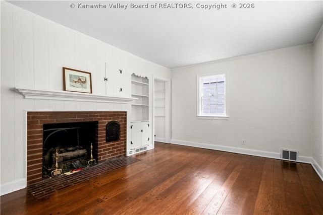 728 Myrtle Road, Charleston, WV 25314