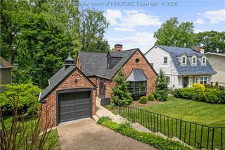 728 Myrtle Road, Charleston, WV 25314