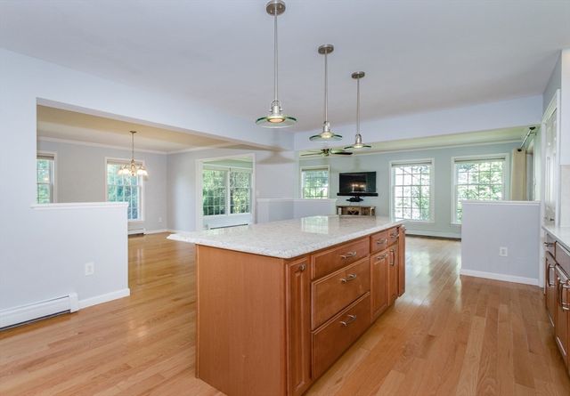 43 Converse Rd, Marion, MA 02738