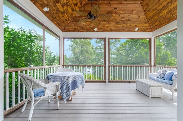 43 Converse Rd, Marion, MA 02738