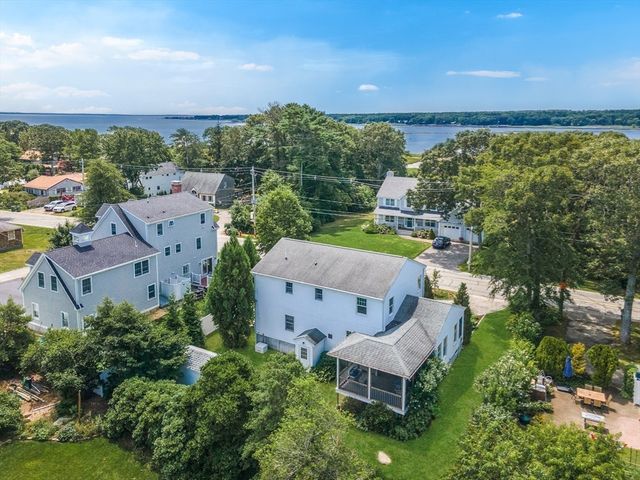 43 Converse Rd, Marion, MA 02738